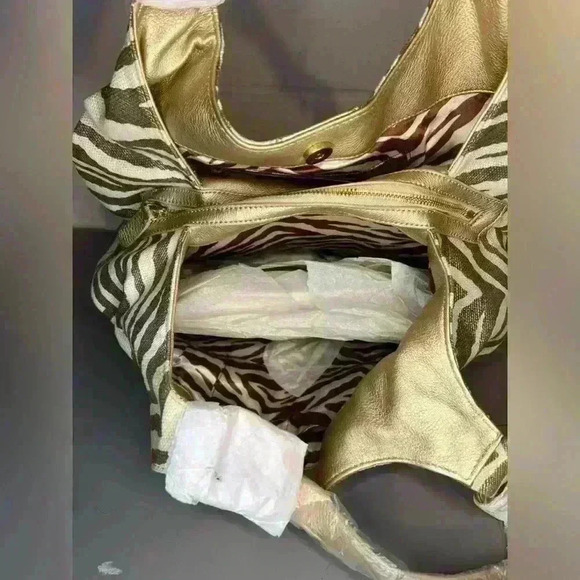 Christopher & Banks Large Purse Handbag Metallic Stripe Zebra Print NWT - Picture 4 of 7